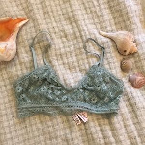 Victoria’s Secret bralette, S green/grey